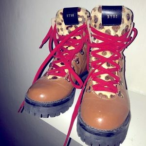 COPY - Steve Madden Leather lugged sole hiking boots